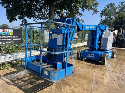 2001 Access Lift