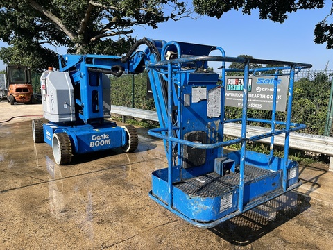 2001 Access Lift