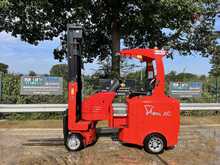 Flexi AC 1100 Articulating Forklift 