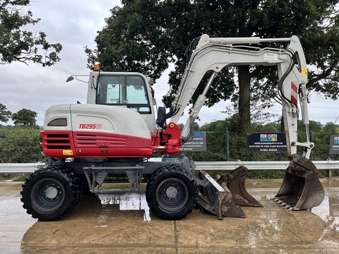 2015 Excavator