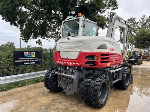 2015 Excavator