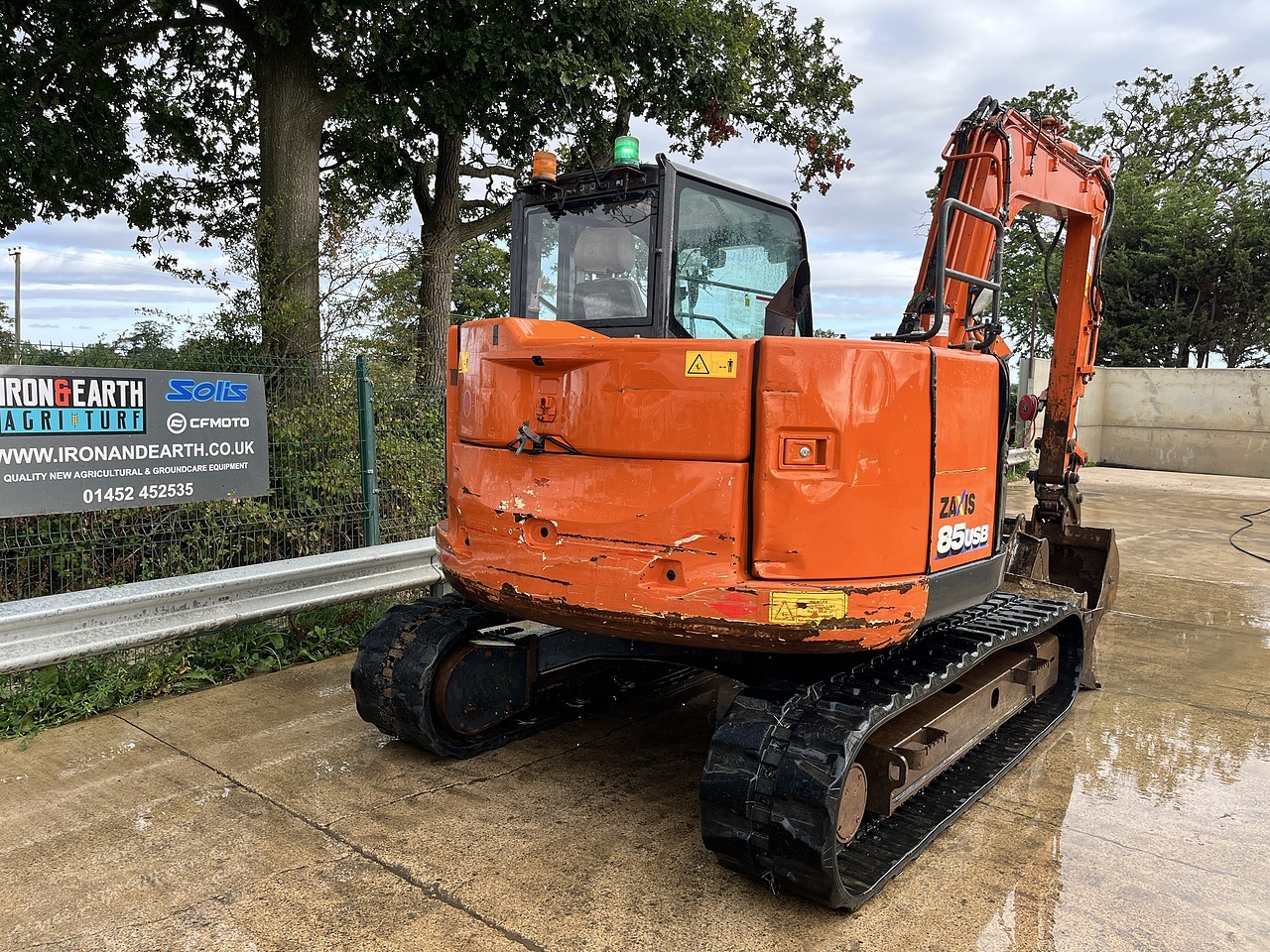 2021 Hitachi ZX85USB-6 Excavator excavator for sale in Berkeley, Gloucestershire — photo 6