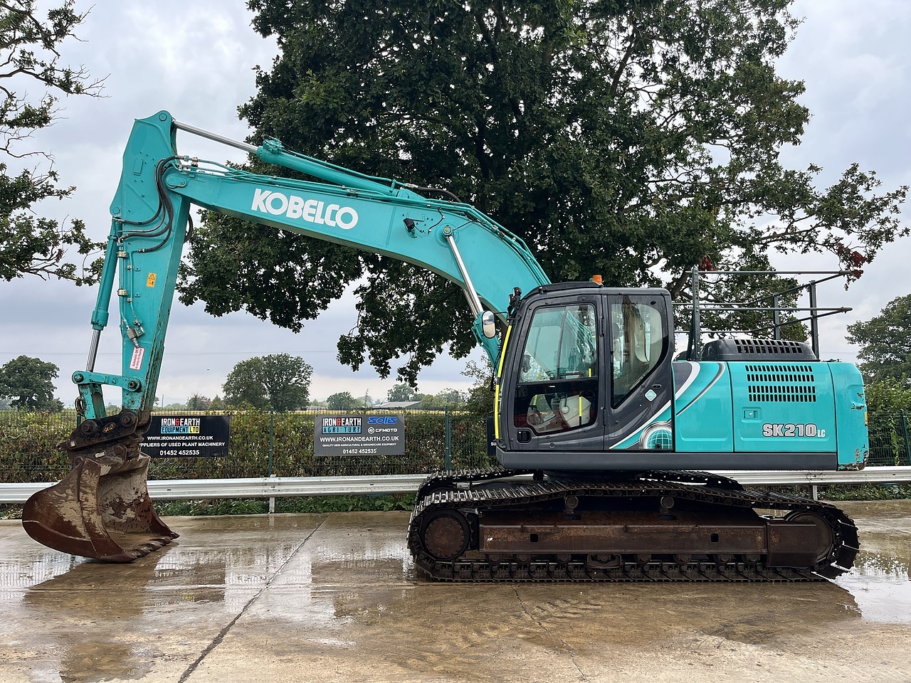 2021 Kobelco SK210LC-10E Excavator 2021 for sale in Berkeley, Gloucestershire