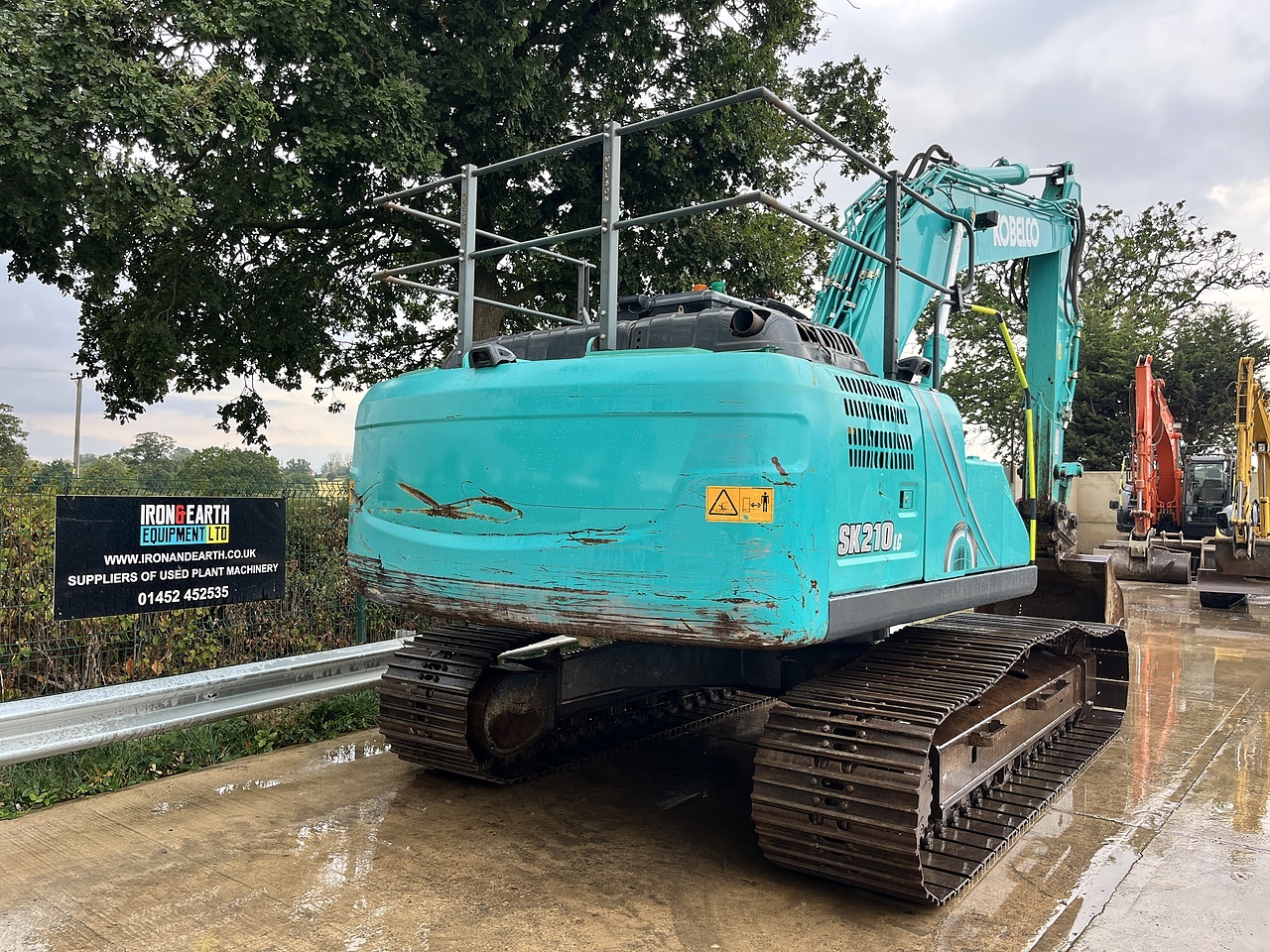 2021 Kobelco SK210LC-10E Excavator excavator for sale in Berkeley, Gloucestershire — photo 6