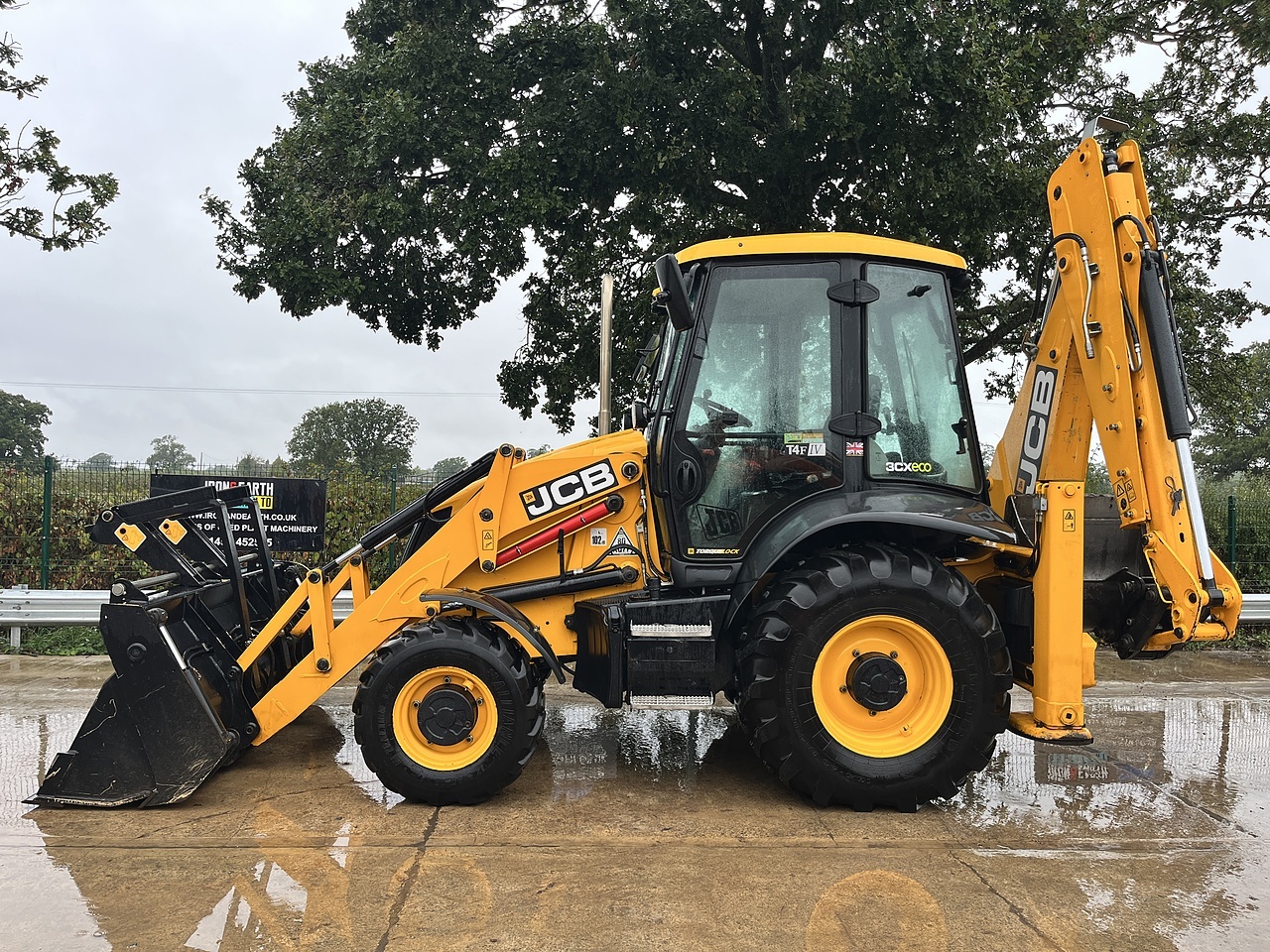 2018 JCB 3CX Backhoe Loader 2018 for sale in Berkeley, Gloucestershire