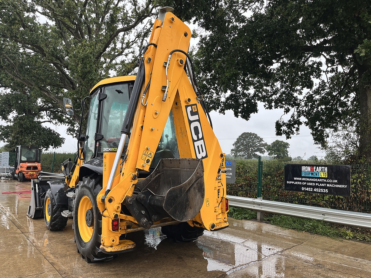 2018 JCB 3CX Backhoe Loader loader for sale in Berkeley, Gloucestershire — photo 3