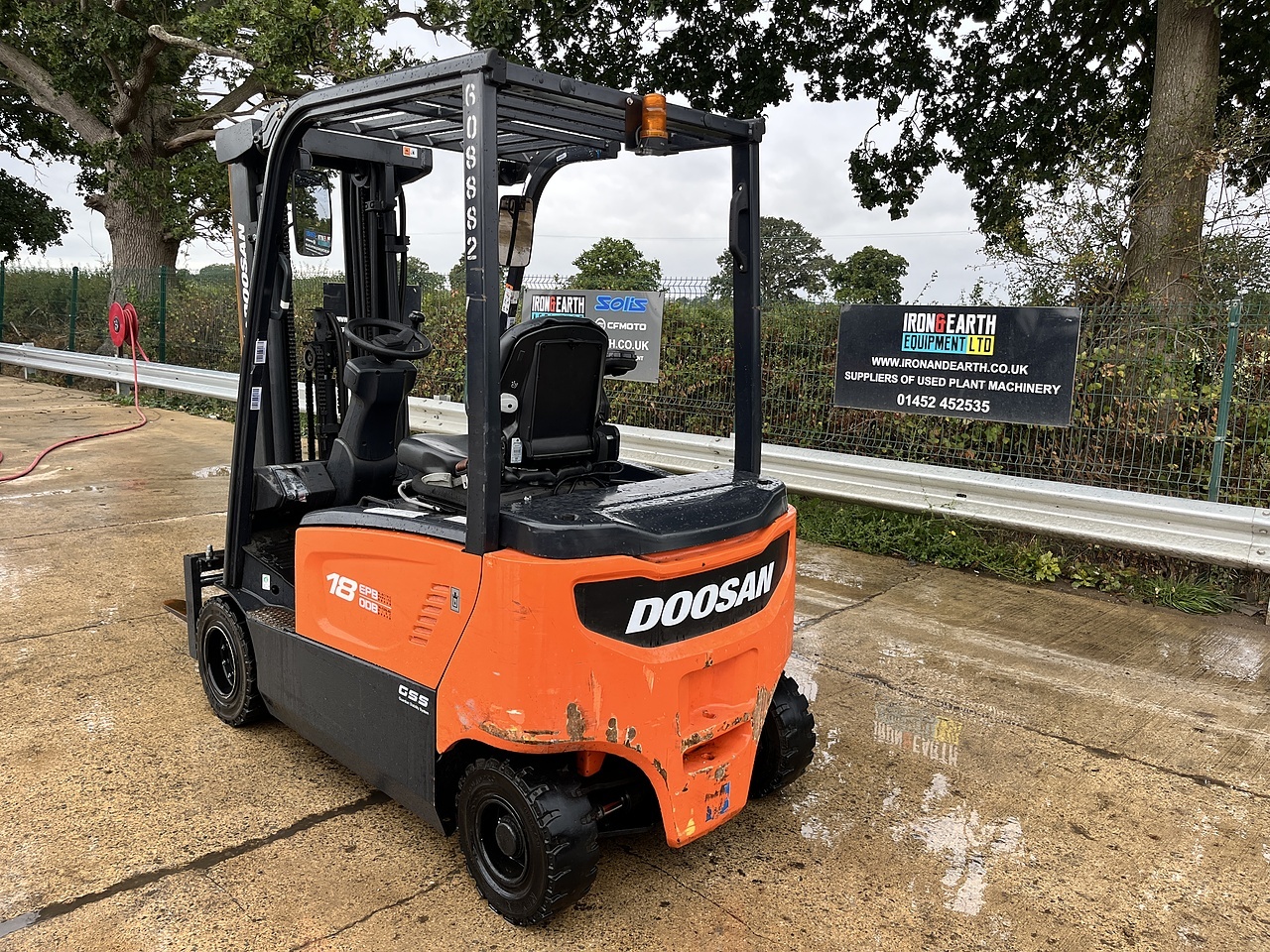 2015 Doosan B18X-7 Forklift forklift for sale in Berkeley, Gloucestershire — photo 3