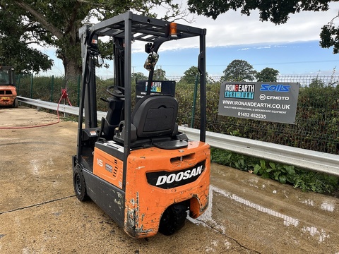2020 Forklift Electric