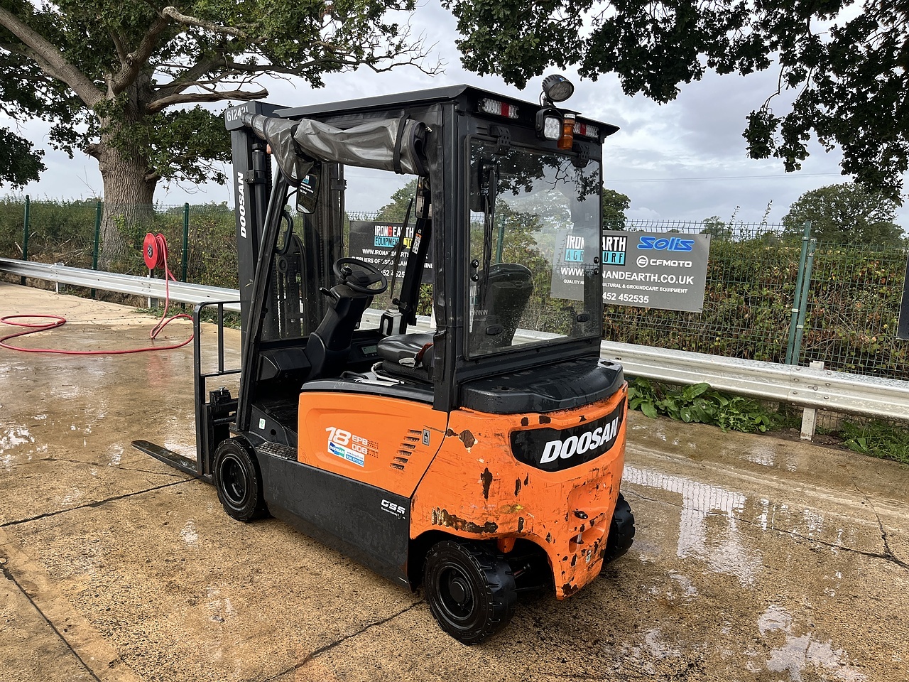 2020 Doosan B18X-7 Forklift forklift for sale in Berkeley, Gloucestershire — photo 3