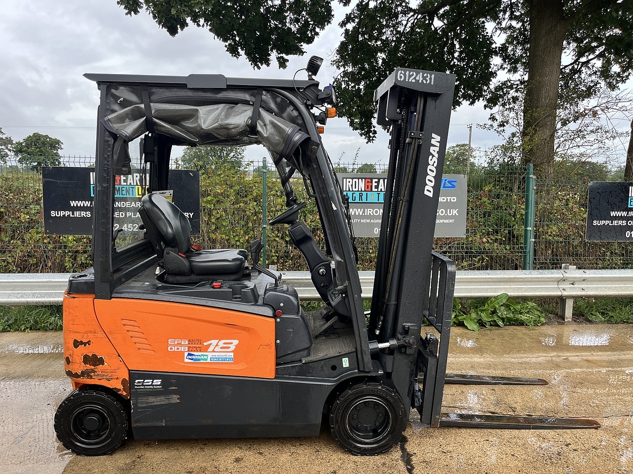 2020 Doosan B18X-7 Forklift forklift for sale in Berkeley, Gloucestershire — photo 4