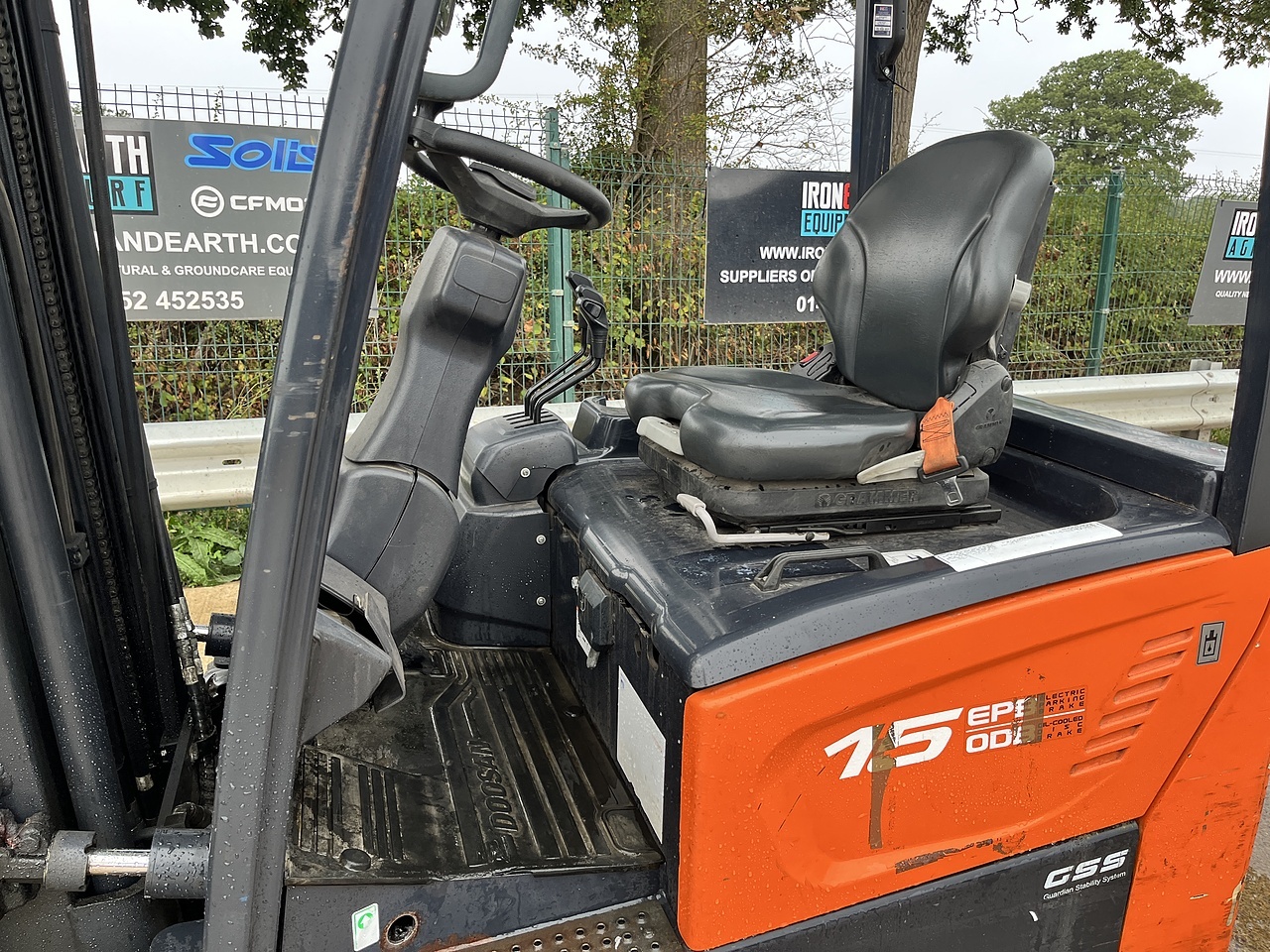 2017 Doosan B15T-7 Forklift forklift for sale in Berkeley, Gloucestershire — photo 9