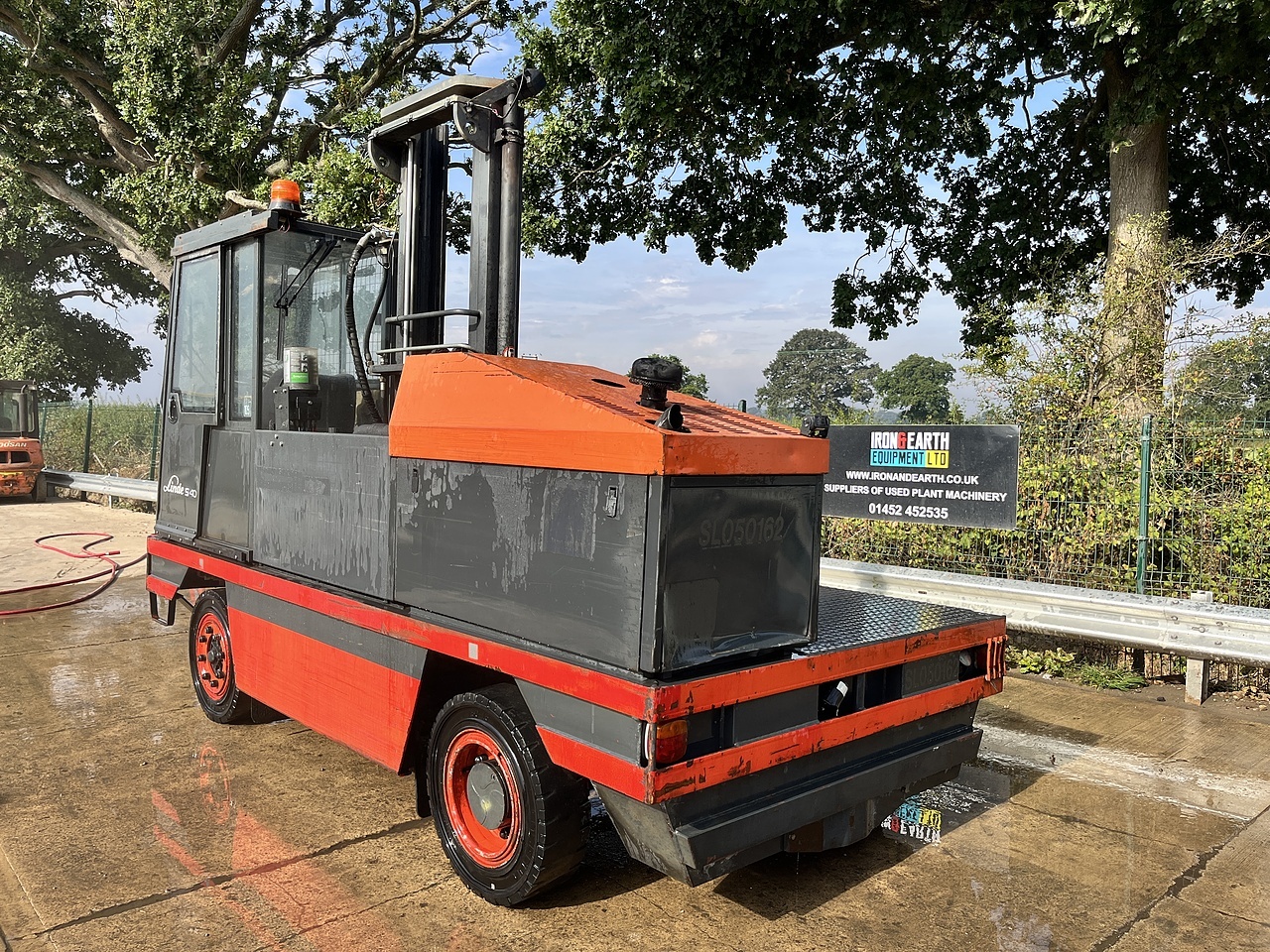 2007 Linde S40 Side Loader Forklift forklift for sale in Berkeley, Gloucestershire — photo 3