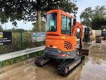 Doosan DX27Z Excavator 
