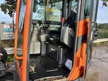 Doosan DX27Z Excavator 