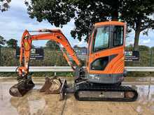 Doosan DX27Z Excavator 