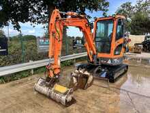 Doosan DX27Z Excavator 