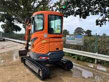 Doosan DX27Z Excavator 