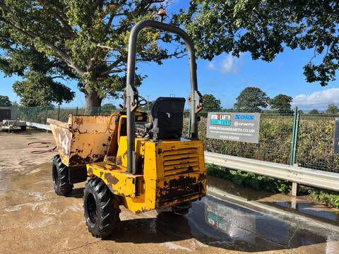2004 Dumper