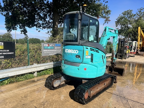 2016 1 Excavator