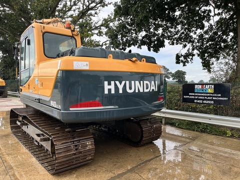2011 Excavator
