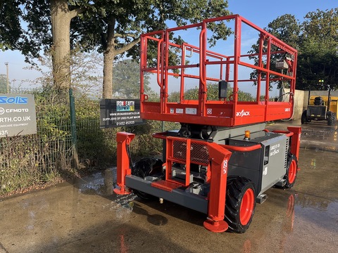 2014 Scissor Lift