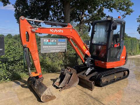 2015 Excavator