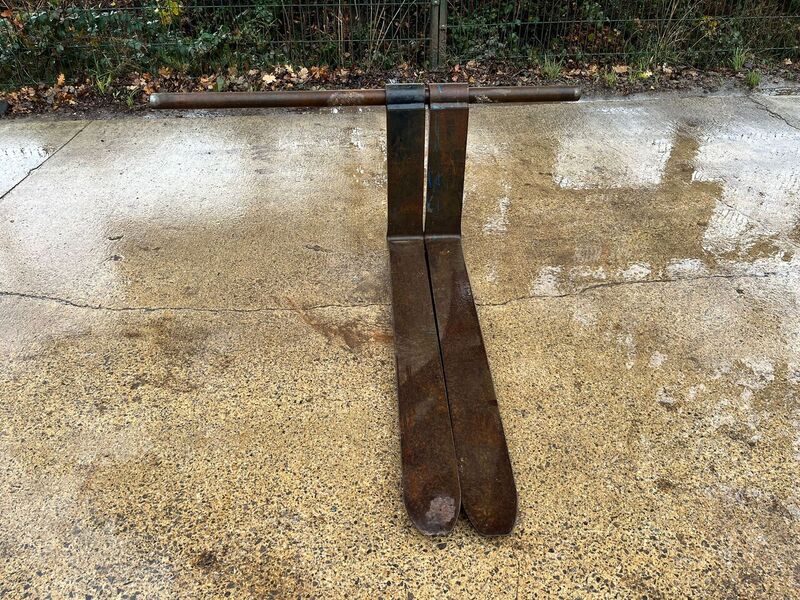 Used JCB Q-Fit Pallet Tines, 50mm Bar &amp; Forks Image 1