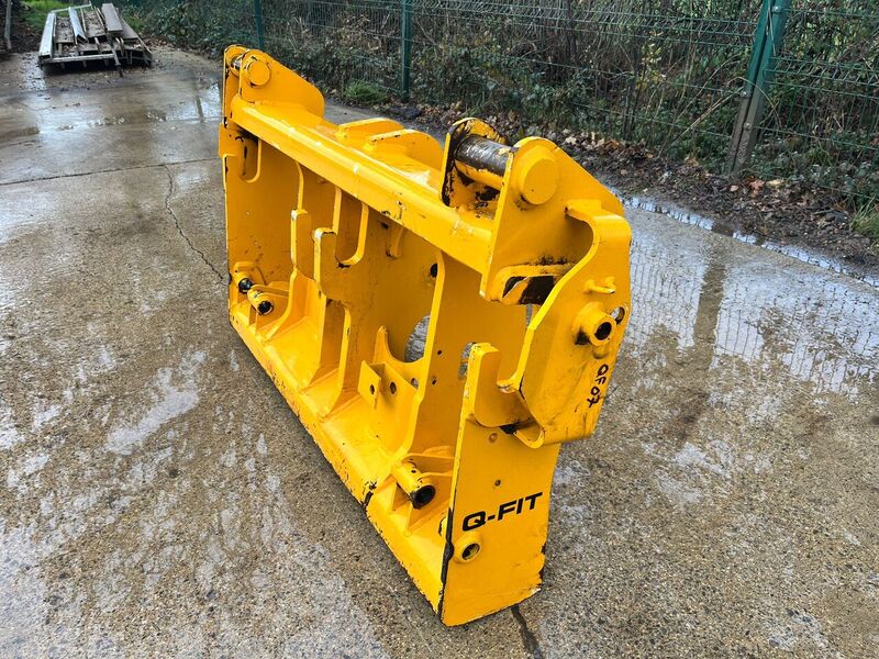 Used JCB Q-FIT Headstock To Suit JCB 560-80 Image 1