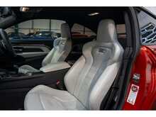 BMW M4 BiTurbo - U55621