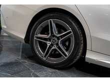 Mercedes-Benz C Class C300d AMG Line - U55670