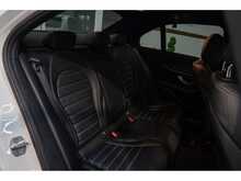 Mercedes-Benz C Class C300d AMG Line - U55670