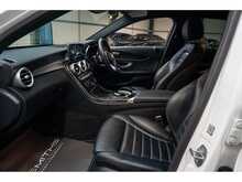 Mercedes-Benz C Class C300d AMG Line - U55670