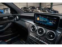 Mercedes-Benz C Class C300d AMG Line - U55670