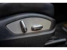 Porsche Macan T V6 S - U55690