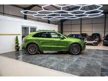 Porsche Macan T - U55699