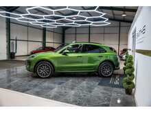 Porsche Macan T - U55699