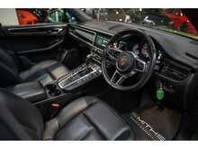 Porsche Macan T - U55699