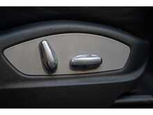 Porsche Macan T - U55699