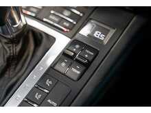 Porsche Macan T - U55699