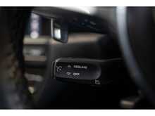 Porsche Macan T - U55699