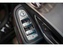 Mercedes-Benz C Class C63 V8 BiTurbo AMG - U55708