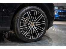 Porsche Macan TD V6 S - U55725