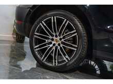 Porsche Macan TD V6 S - U55725