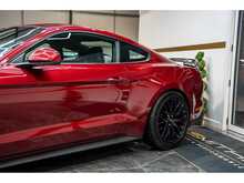 Ford Mustang V8 GT - U55728
