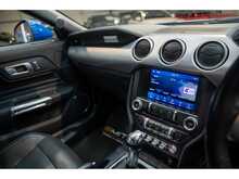 Ford Mustang V8 GT - U55729