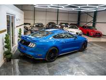 Ford Mustang V8 GT - U55729