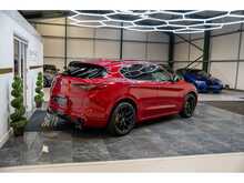 Alfa Romeo Stelvio T Veloce - U55730