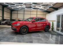 Alfa Romeo Stelvio T Veloce - U55730