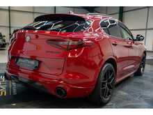 Alfa Romeo Stelvio T Veloce - U55730