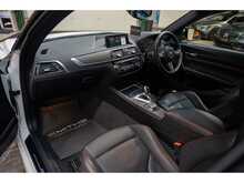 BMW M2 BiTurbo Competition - U55731